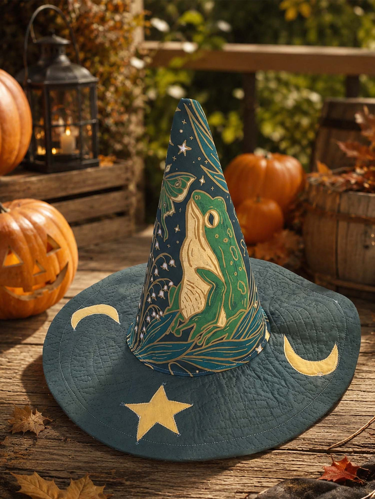 Quilted Witch Hat - Moon Frog – view 4