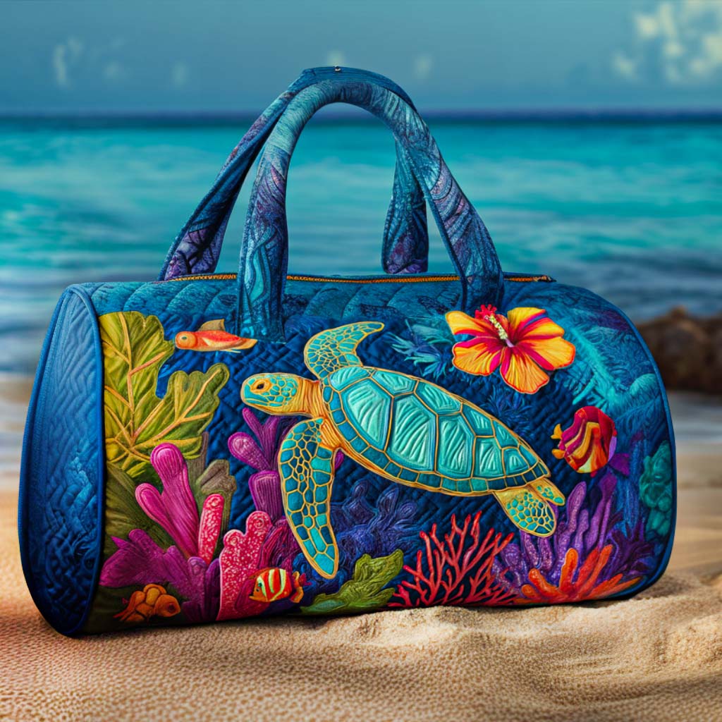 Coral Paradise quilted weekend bag – turtle and coral