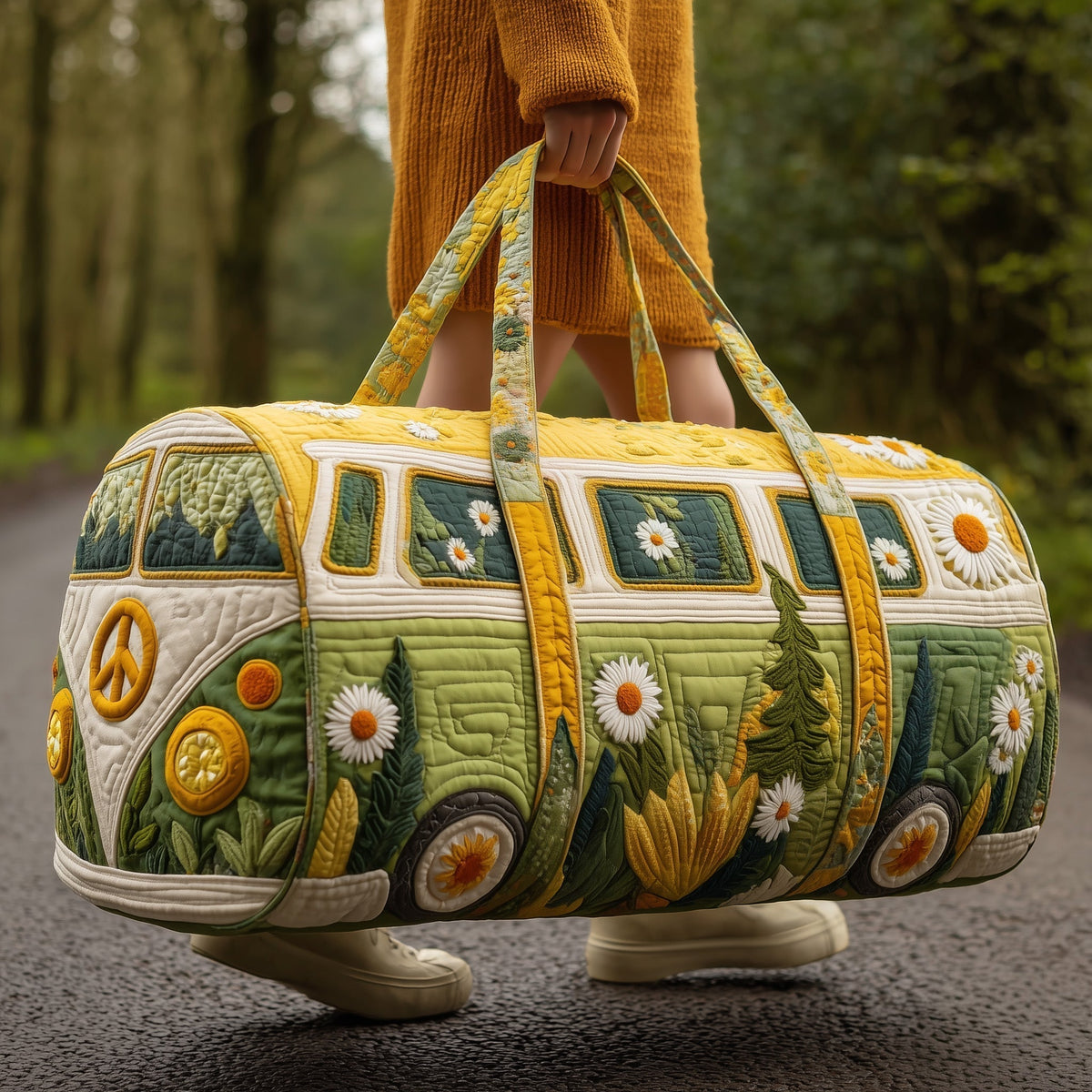 Daisy Pine Van quilted weekend bag – daisy pine van