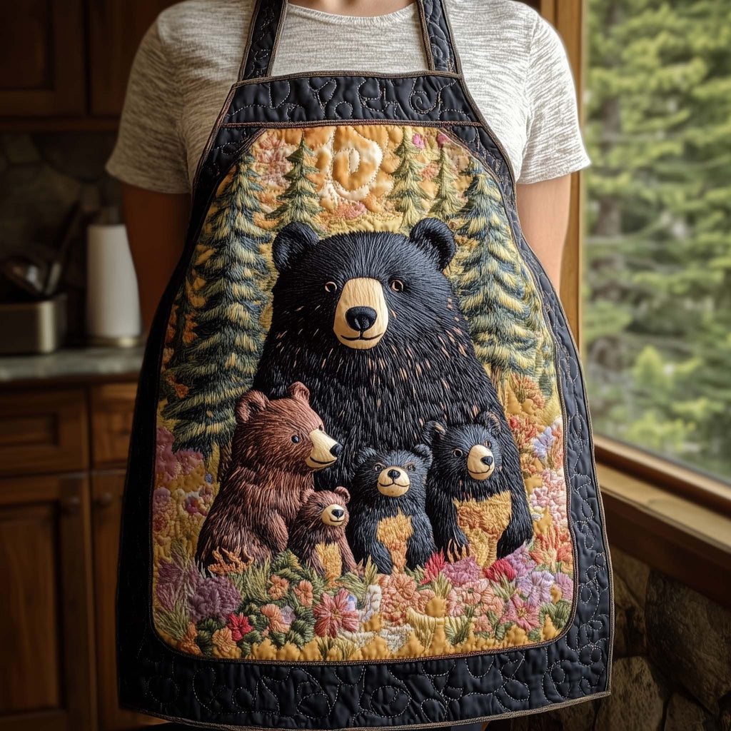 Bear Cub Gathering quilted apron – bear with cubs