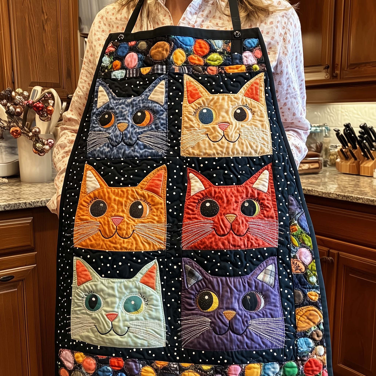 Spotty Cat Squares quilted apron – cats in spotted squares