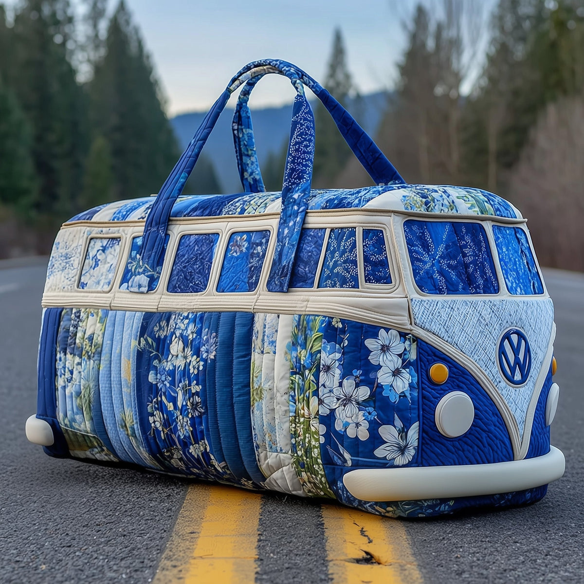 Indigo Patch Van quilted weekend bag – blue patchwork van