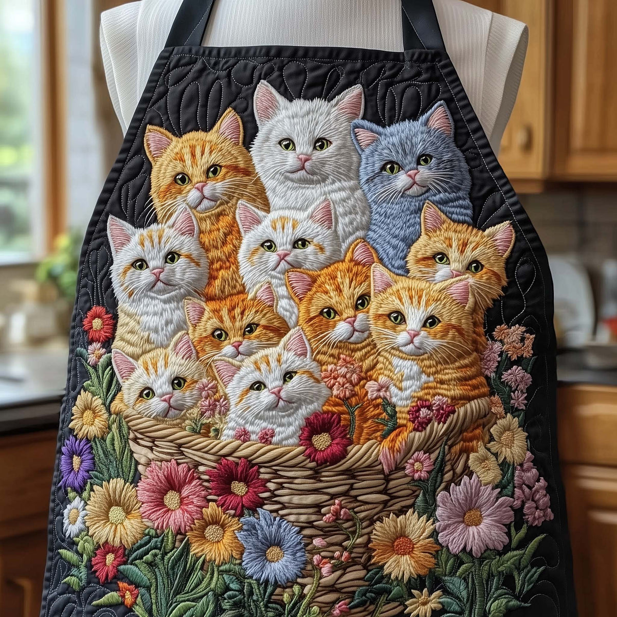 Kitten Basket Bouquet quilted apron – kittens in a basket