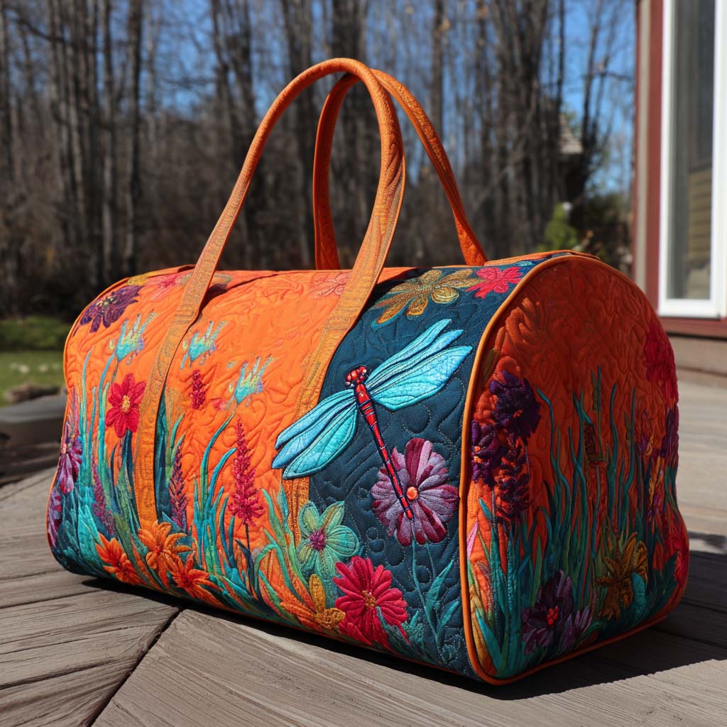 Garden Skimmer quilted weekend bag – dragonfly over flowers