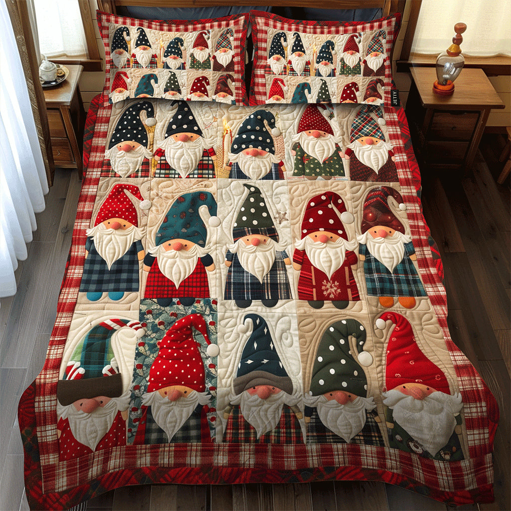 Gnome Patchwork quilted bedspread set – rows of gnomes with a red gingham border
