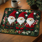 Gnome Cheer quilted placemats – three Christmas gnomes