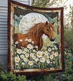 Horse and Daisies quilted throw – chestnut horse among white daisies