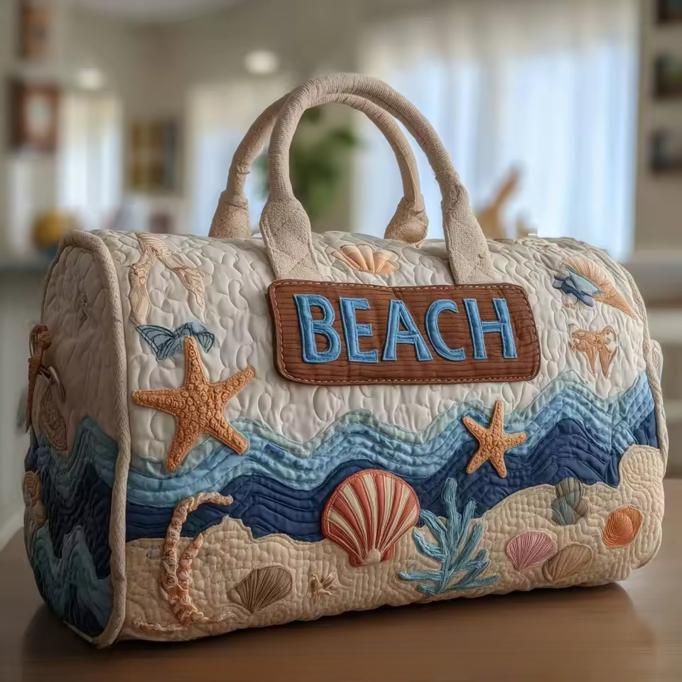 Selene soft quilted travel bag in the wave-stitch pattern