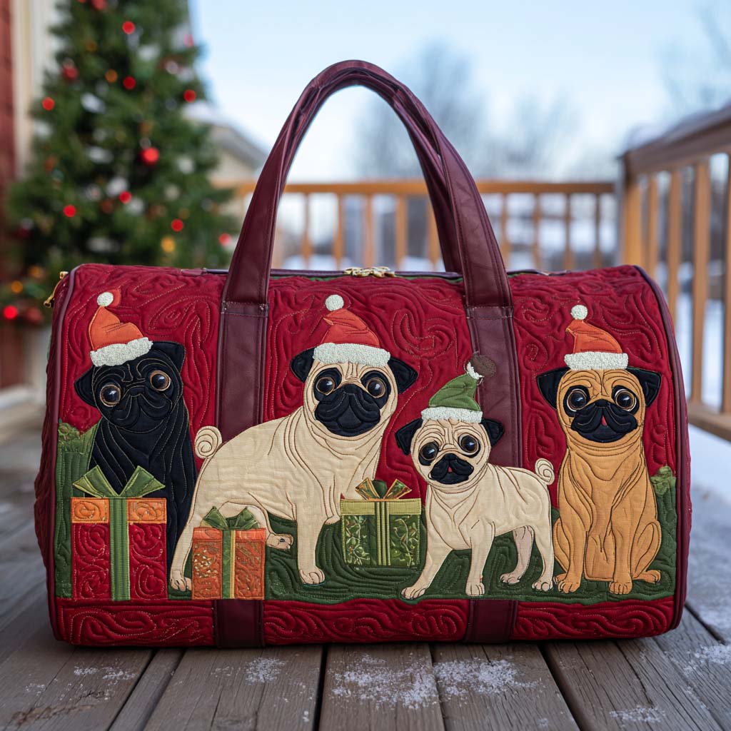 Merry Snuffles quilted weekend bag – pugs with gifts