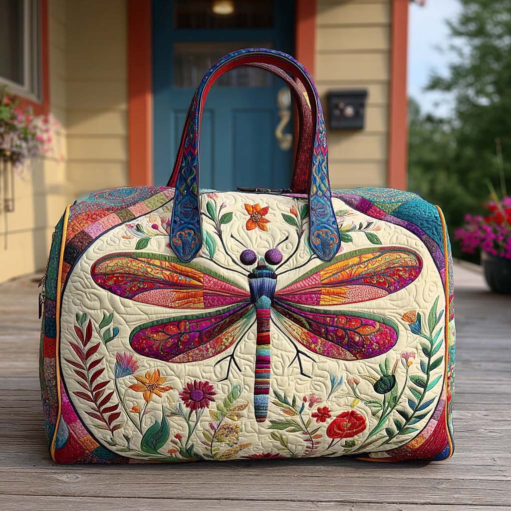 Rustic Flutter quilted weekend bag – folk dragonfly