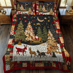 Santa's Night Ride quilted bedspread set – santa's sleigh at night with red patchwork