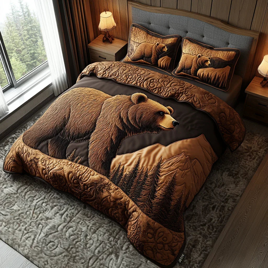 Quilted bedspread set with a deer, fox, hare and owl among ferns and toadstools in the Woodland Creatures design