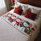 Smiling Snowmen quilted bed runner – smiling snowmen in red hats