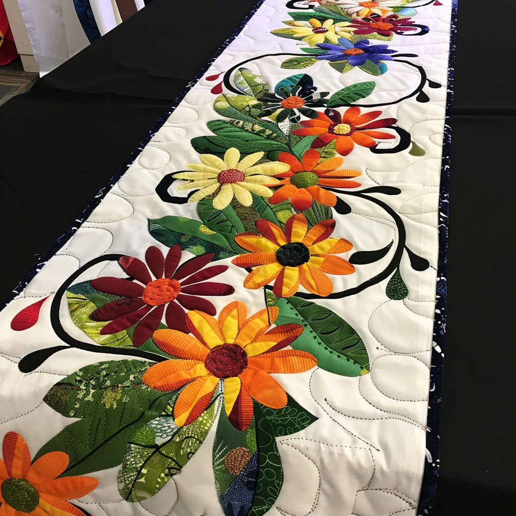 Daisy Swirl quilted table runner – daisies along black swirls