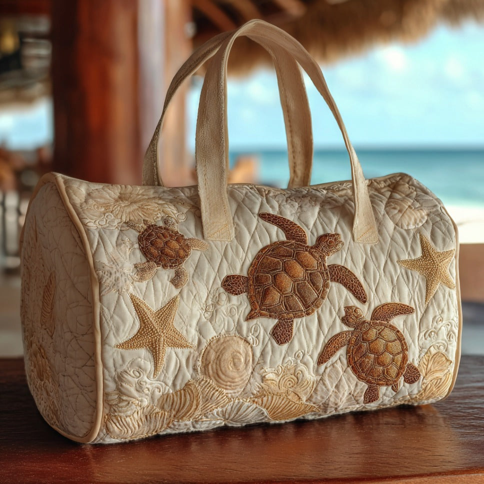 Tide Turtle quilted weekend bag – turtles on cream