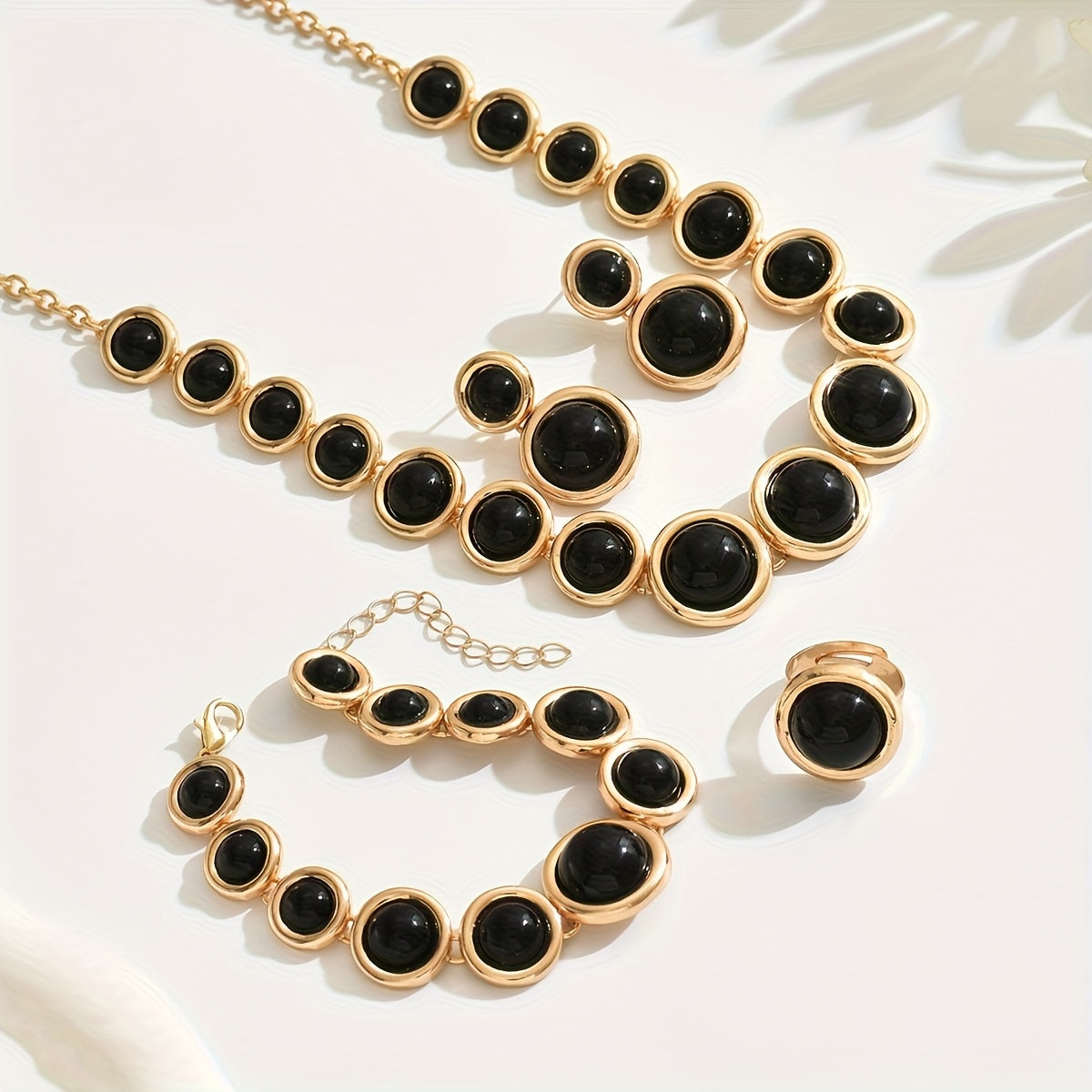4-Piece Jewellery Set - Black Cabochon